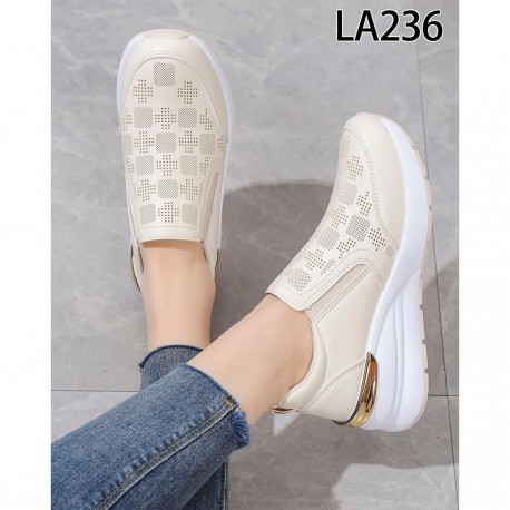 LA236  BEIGE